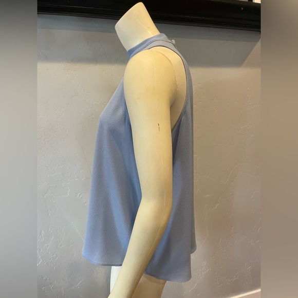 Women’s size small Elegant Blue Sleeveless Top - Picture 6 of 7
